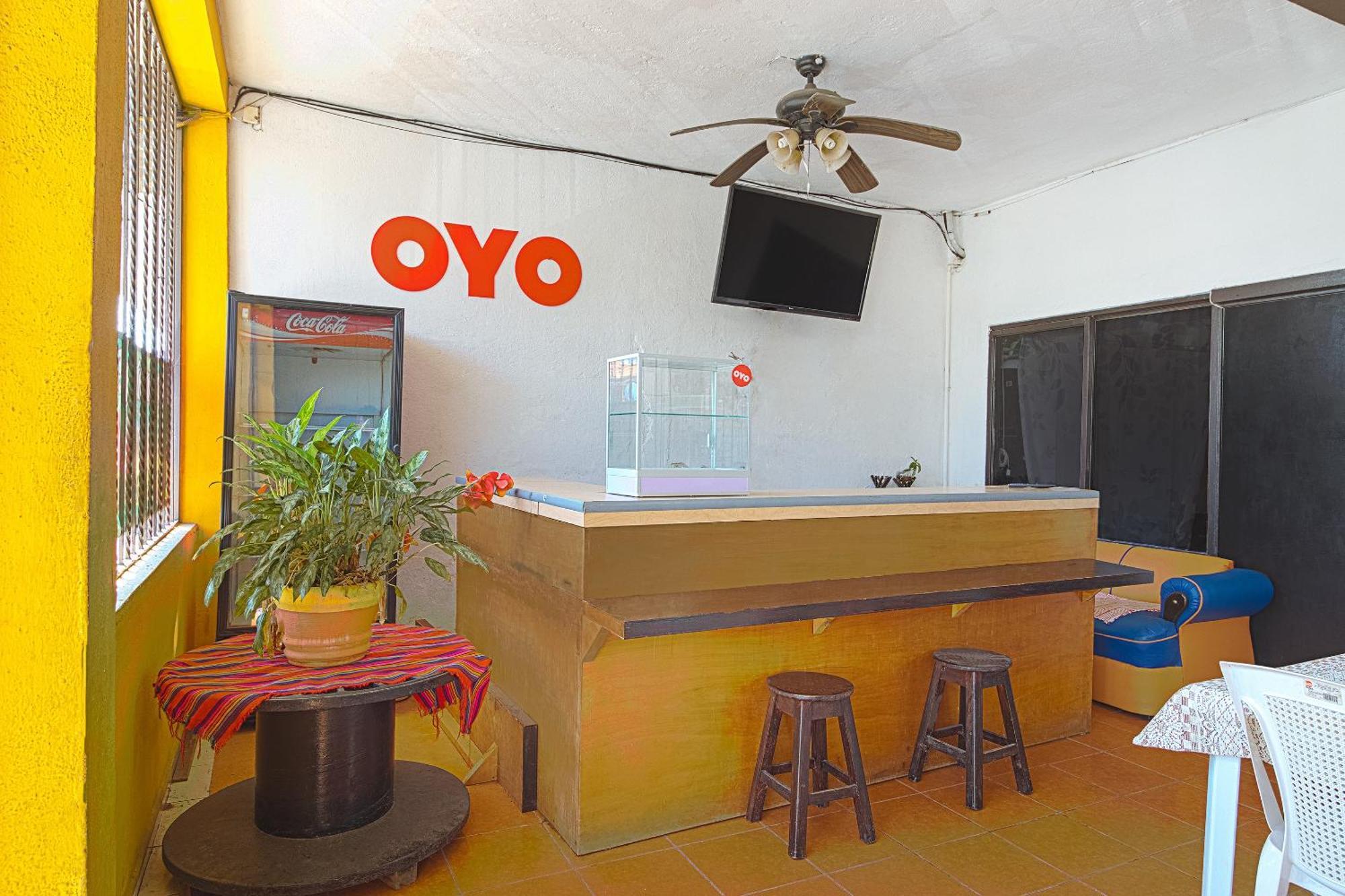 OYO Hotel Posada Los Faroles Villahermosa Exterior foto